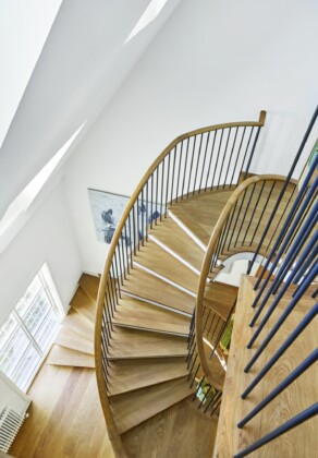 Smet Staircases Metal Spindles Copenhagen Villa Smet UK 13