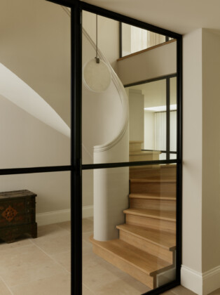 Smetstaircases Solid Panels Hounslow Family Home 4