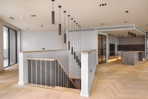 Smet Staircases Steel Spindles Nine Elms Penthouse 5