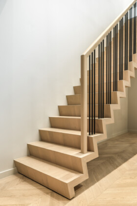 Smet Staircases Steel Spindles Nine Elms Penthouse 9